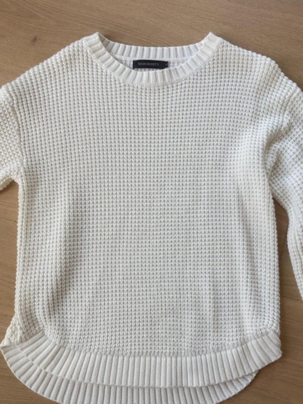 Women's White and Cream Jumper